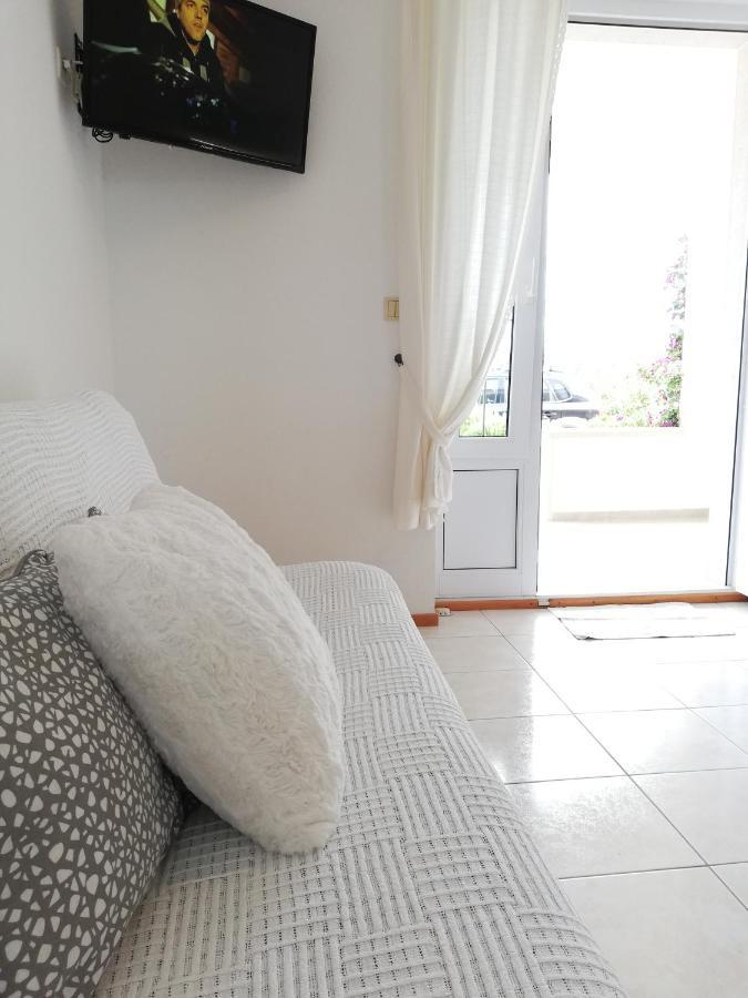Studio Apartments Regina Bol Zewnętrze zdjęcie